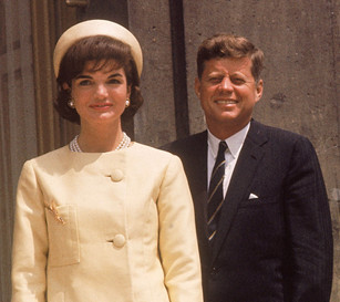 Cassini's military style was apparent in Kennedy's beautiful jackets.