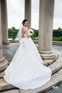 Photo: Lindsey Dunn's wedding gown