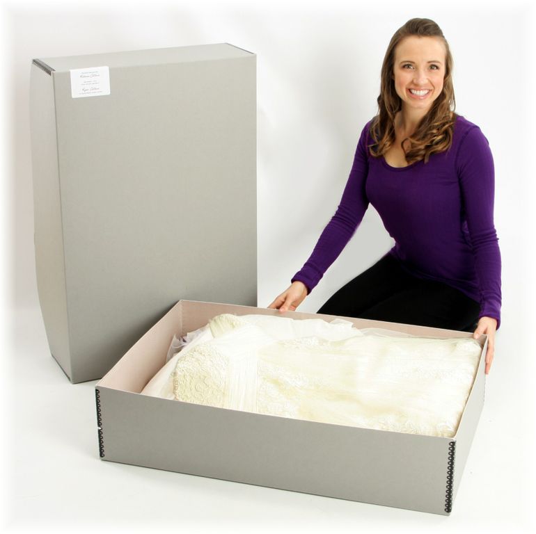 Box to preserve hot sale wedding dress