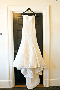 Lauren was lucky to find her wedding dress on a quiet day at the location of "Say Yes to the Dress."