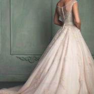 Trends of Summer 2016: The Blushing Bride